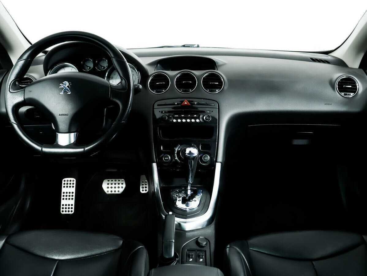 Peugeot 308, 2012 Фото №11