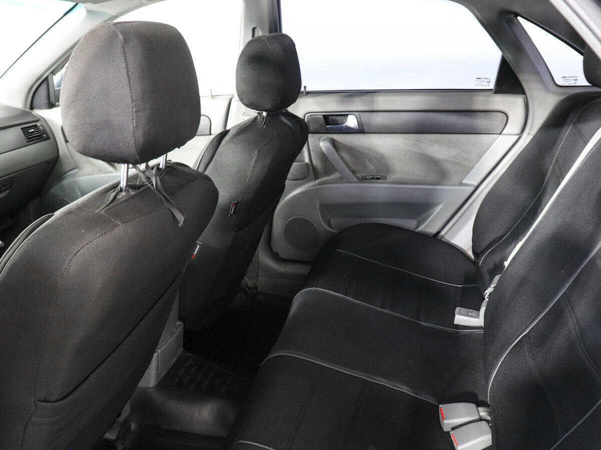 Daewoo Gentra, 2015 Фото №8