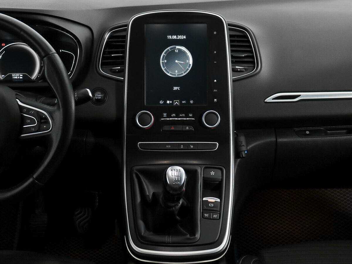 Renault Scenic, 2017 Фото №14