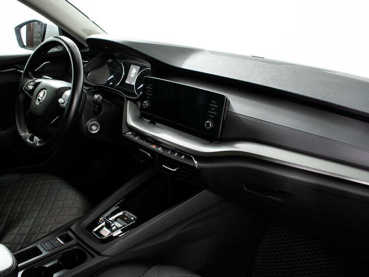 Skoda Octavia, 2021 Фото №9
