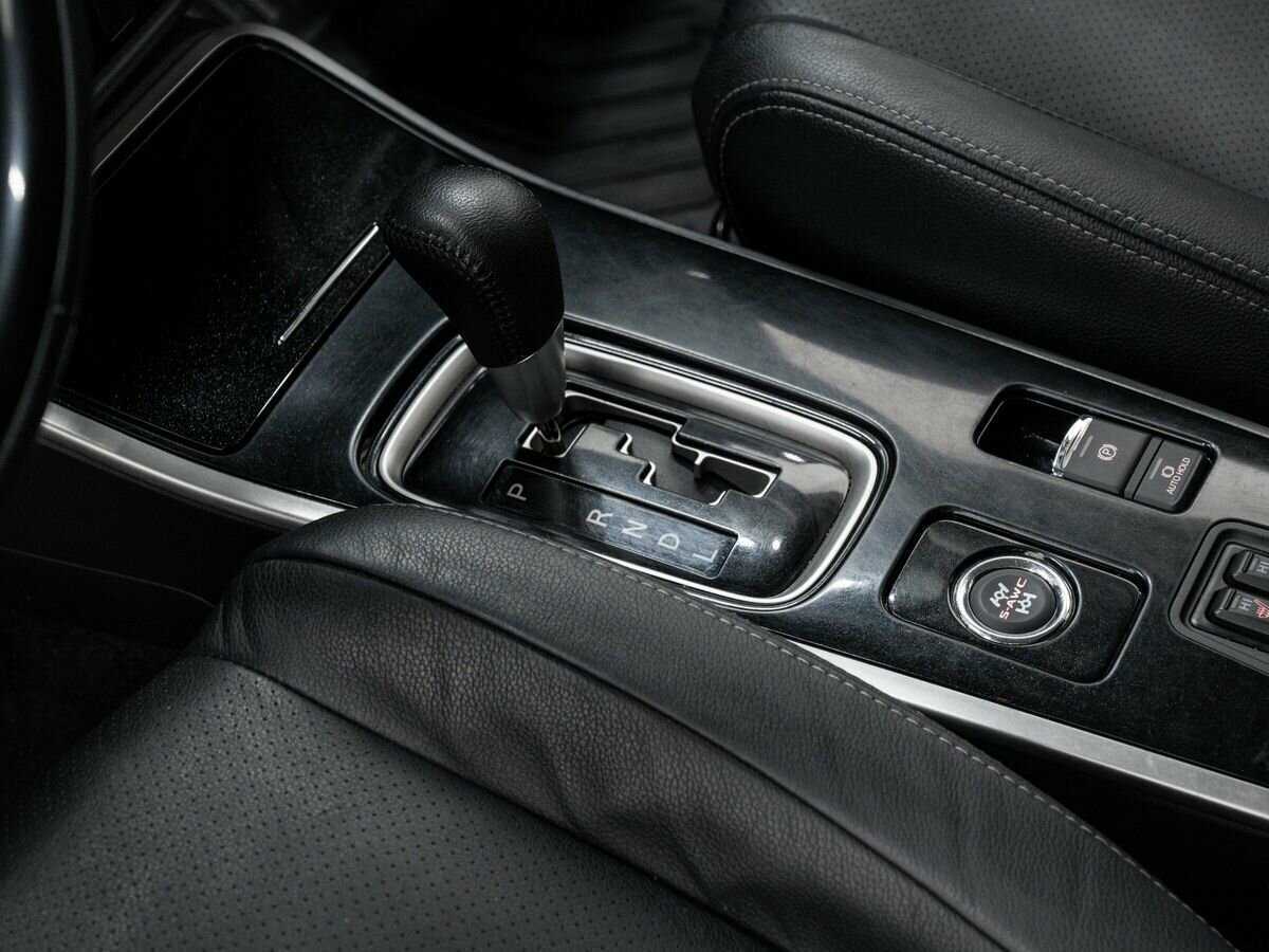 Mitsubishi Outlander, 2018 Фото №19