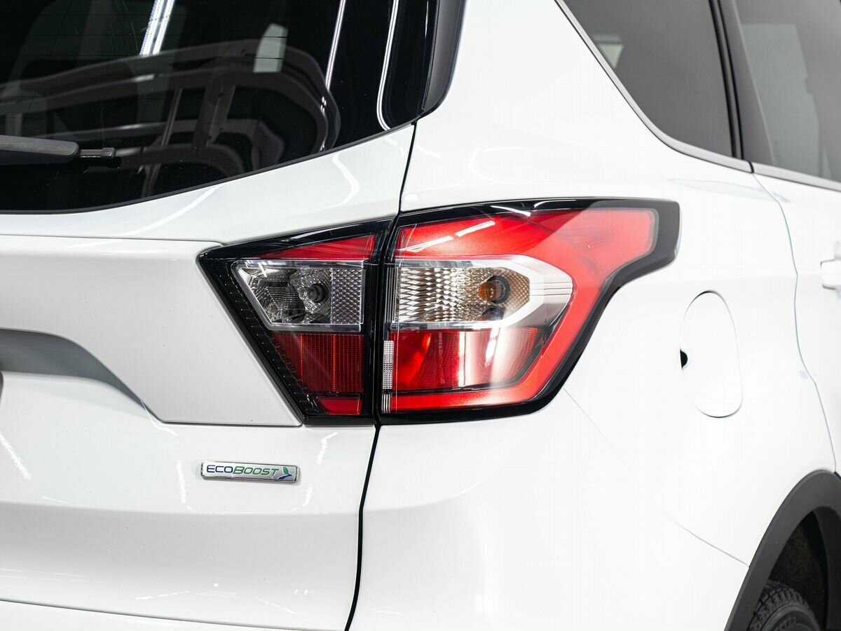 Ford Kuga, 2017 Фото №7