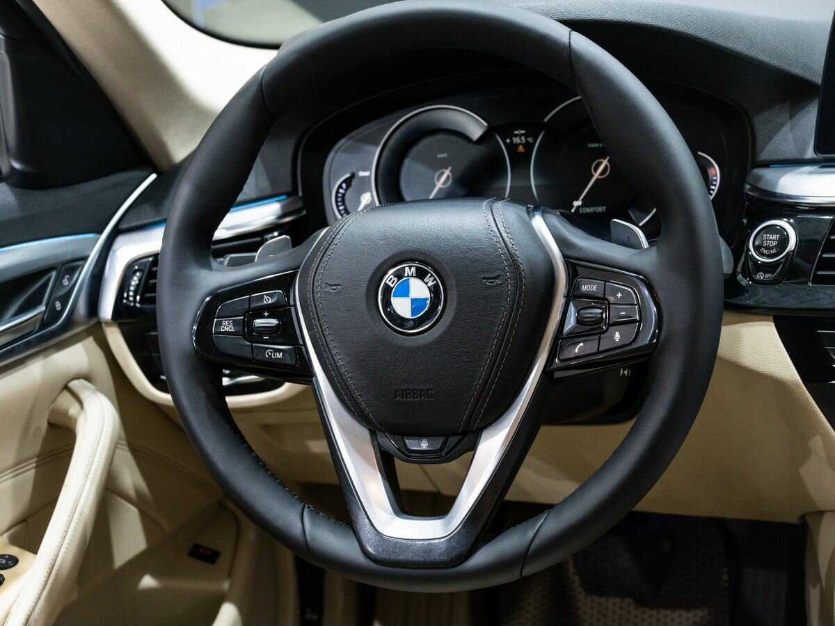 BMW 5 серии 520d, 2017 Фото №11