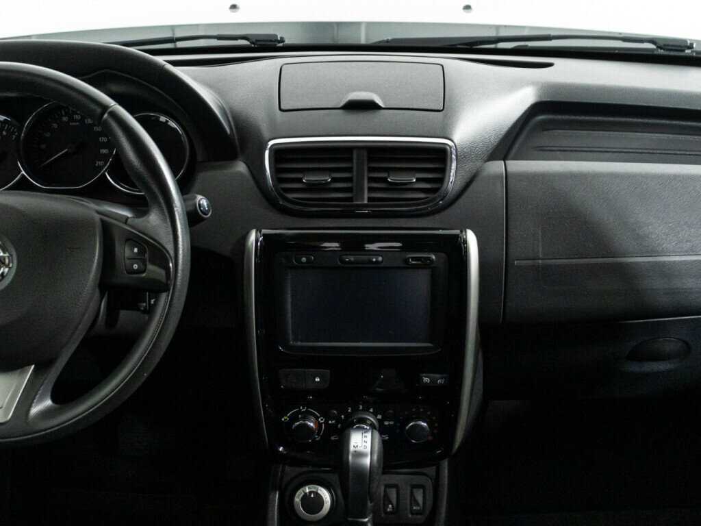 Nissan Terrano, 2017 Фото №14