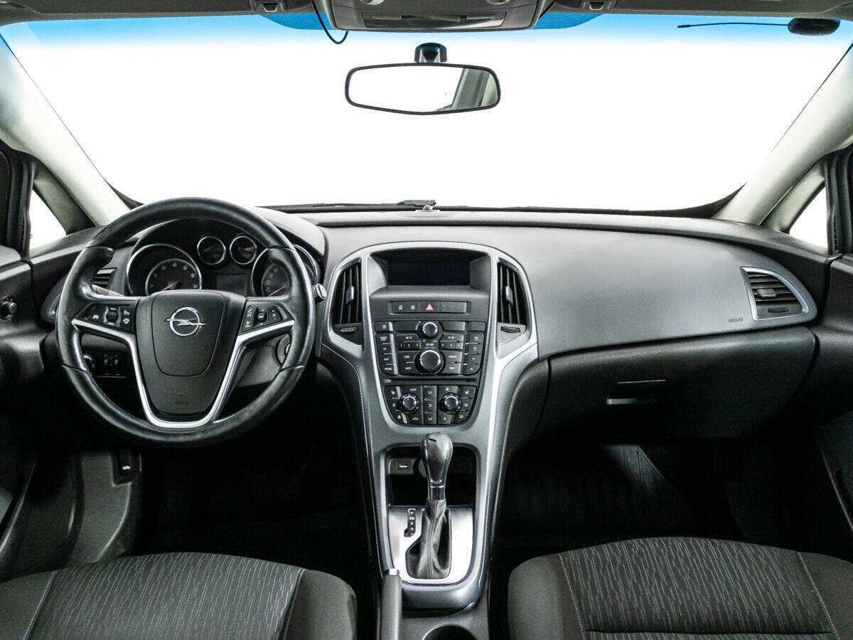 Opel Astra GTC, 2013 Фото №13