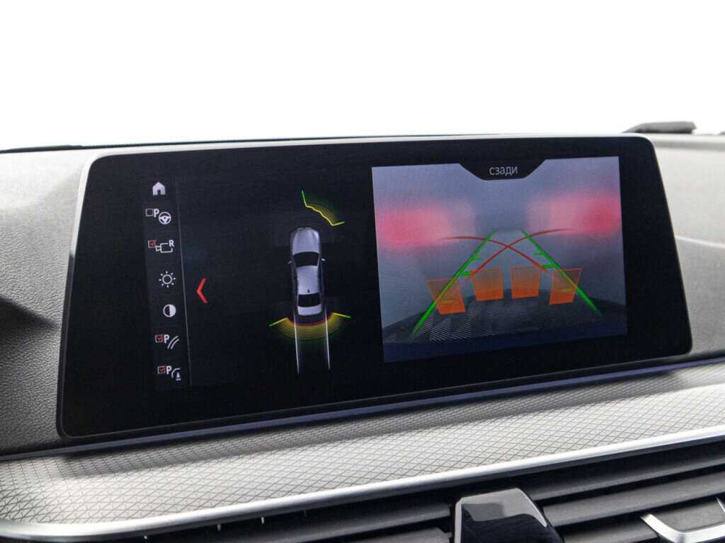 BMW 5 серии 520d xDrive, 2018 Фото №16