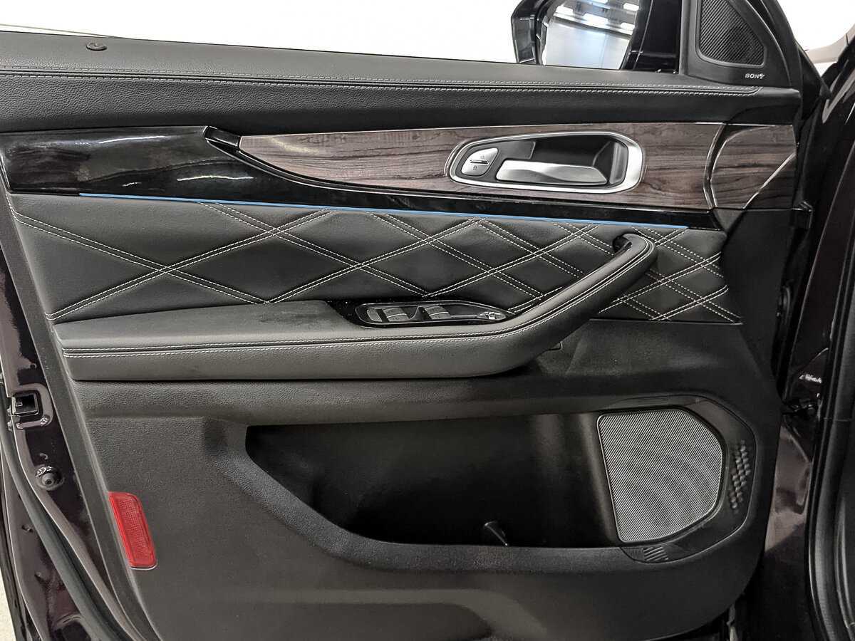 Exeed VX, 2022 Фото №19