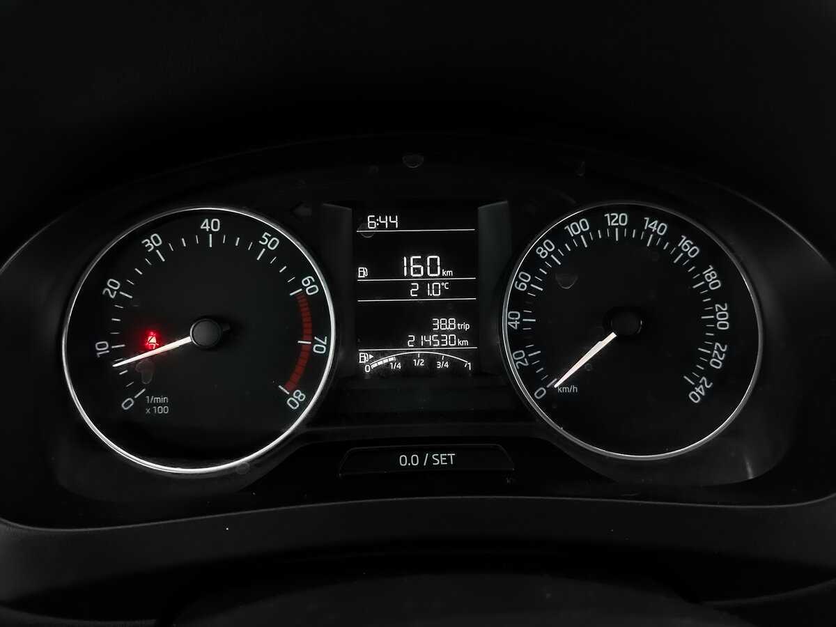 Skoda Rapid, 2017 Фото №16