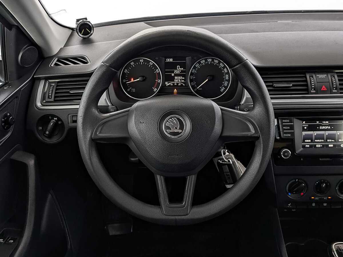 Skoda Rapid, 2017 Фото №21