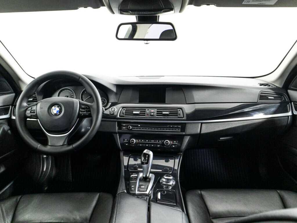 BMW 5 серии 525d xDrive, 2013 Фото №13
