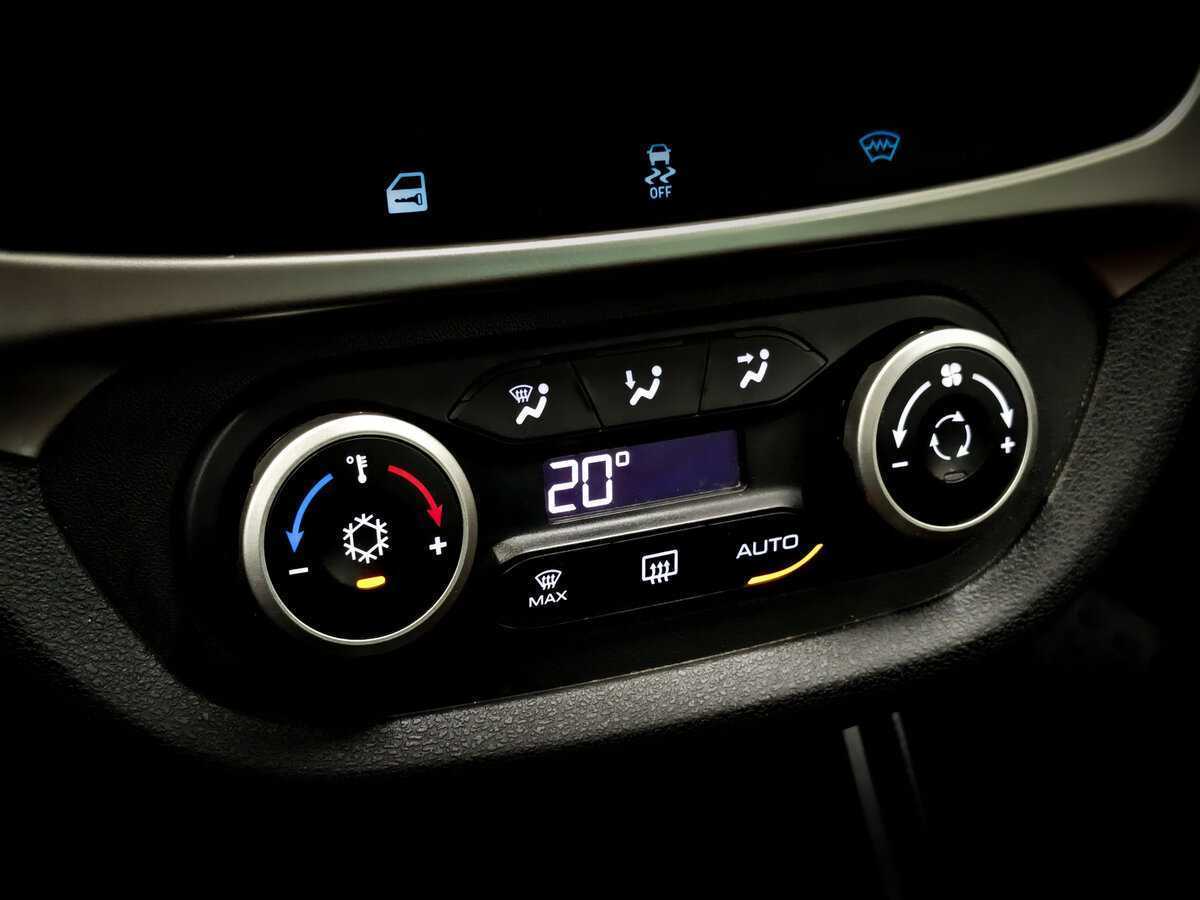 Lada (ВАЗ) Vesta SW Cross, 2019 Фото №24