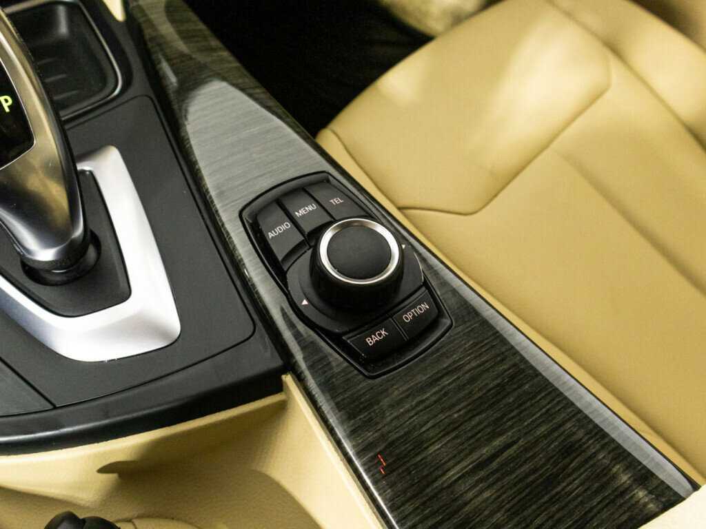 BMW 3 серии 320d, 2012 Фото №17