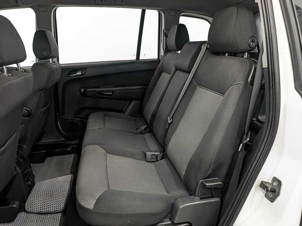 Opel Zafira, 2013 Фото №18