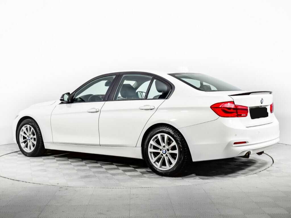 BMW 3 серии 318i, 2015 Фото №7