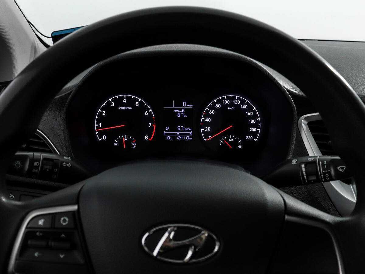 Hyundai Solaris, 2018 Фото №17