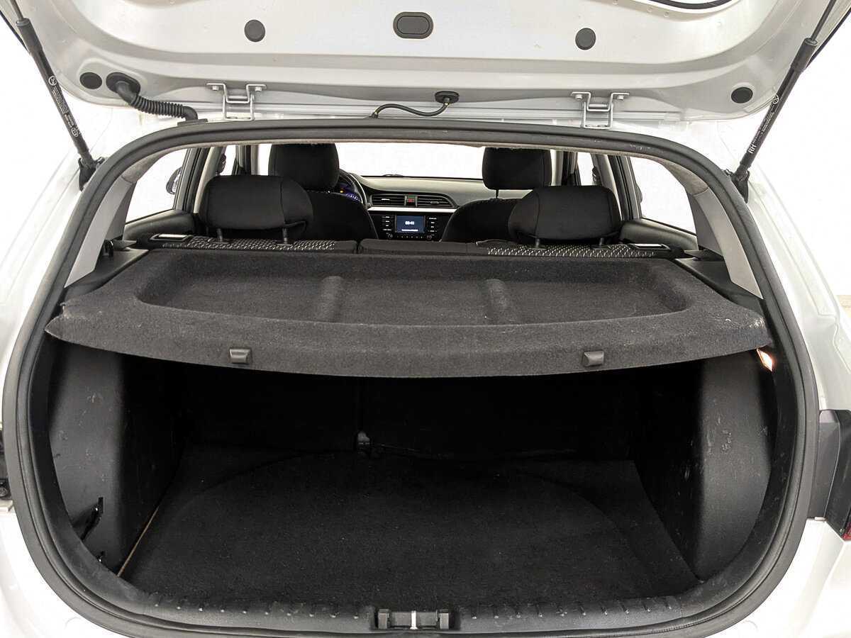 Kia Rio X-Line, 2020 Фото №10