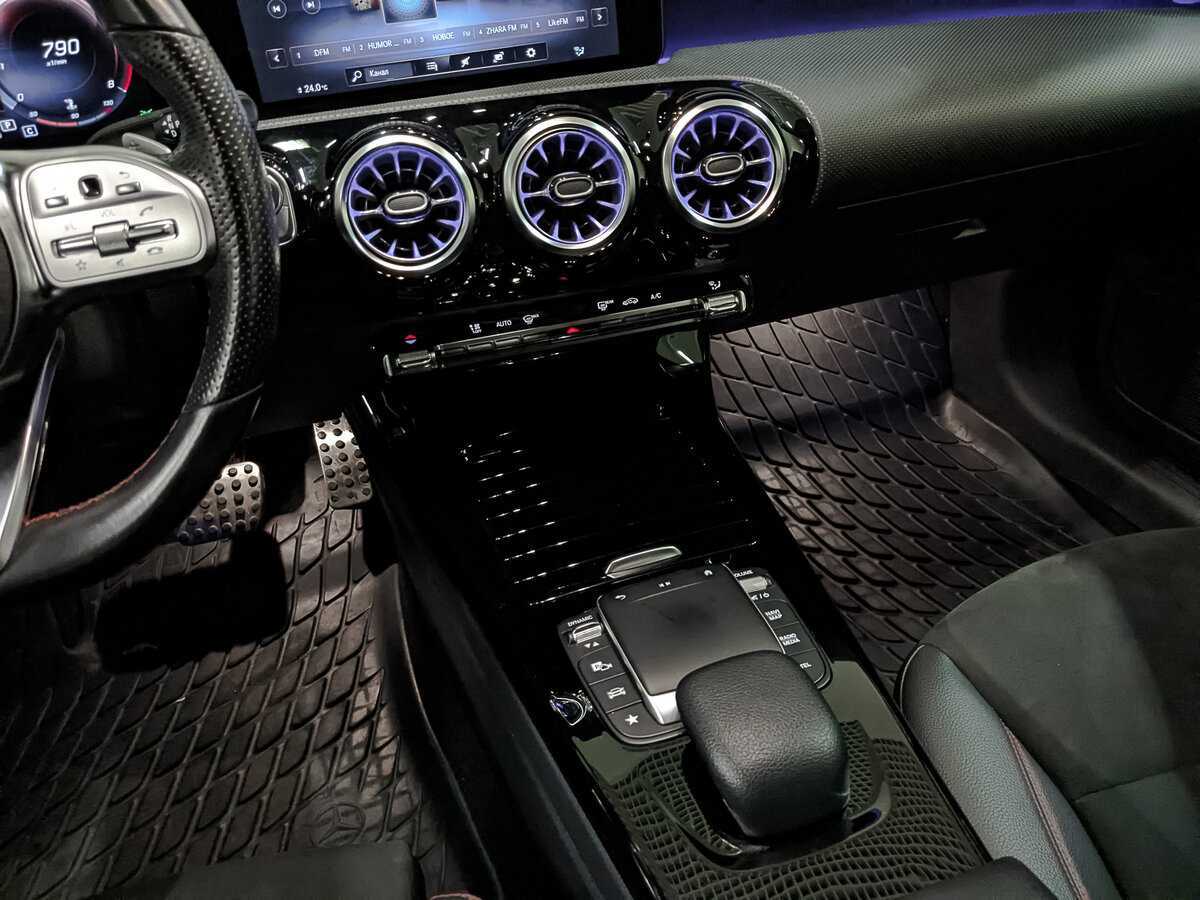 Mercedes-Benz CLA 200, 2021 Фото №26