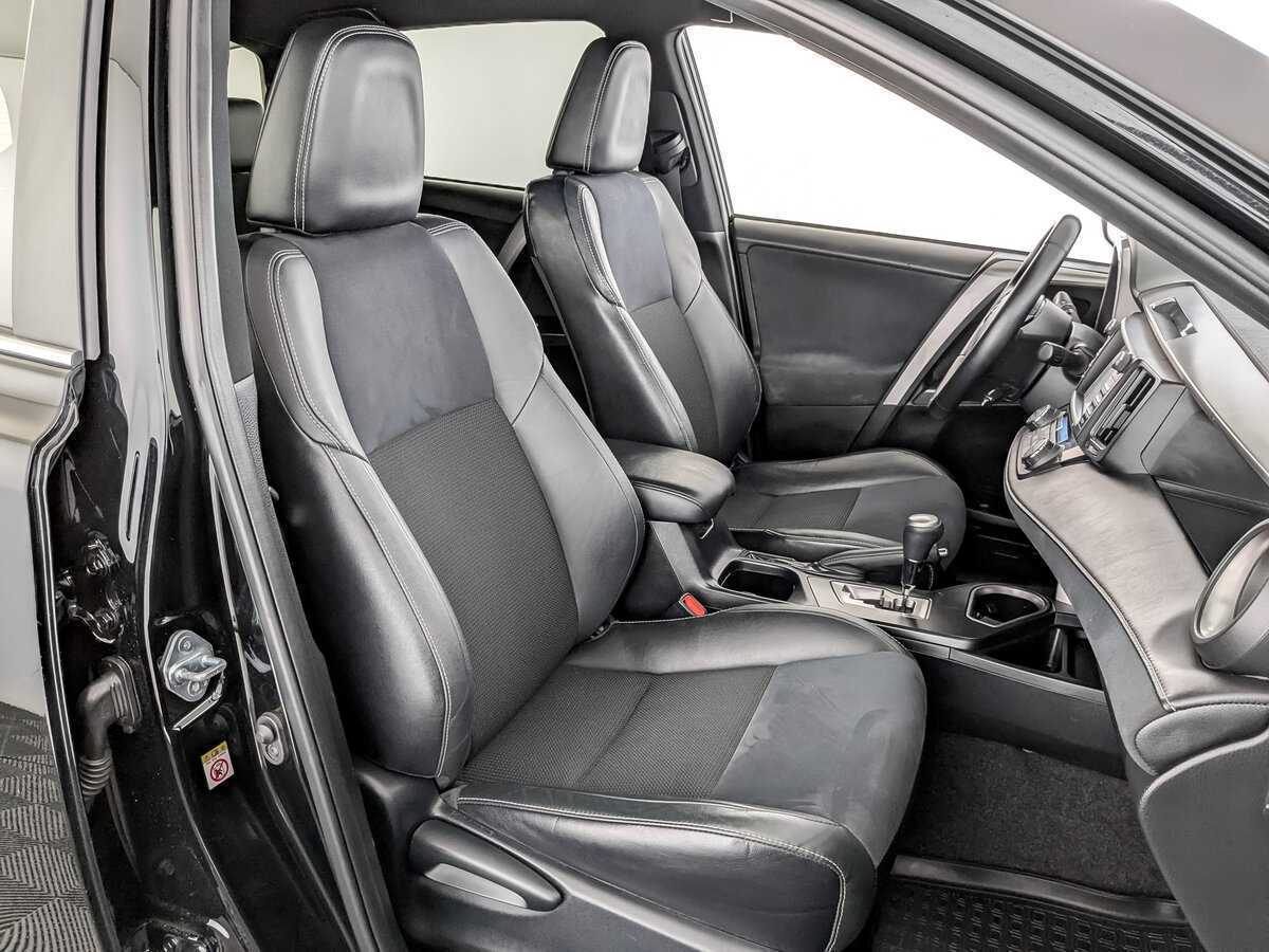 Toyota RAV4, 2017 Фото №22