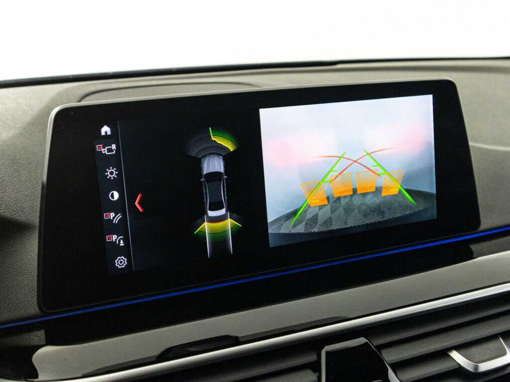 BMW 5 серии 520d xDrive, 2017 Фото №16