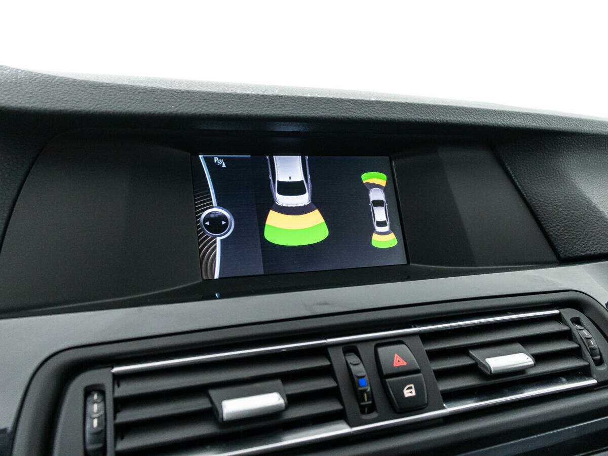 BMW 5 серии 520i, 2012 Фото №20