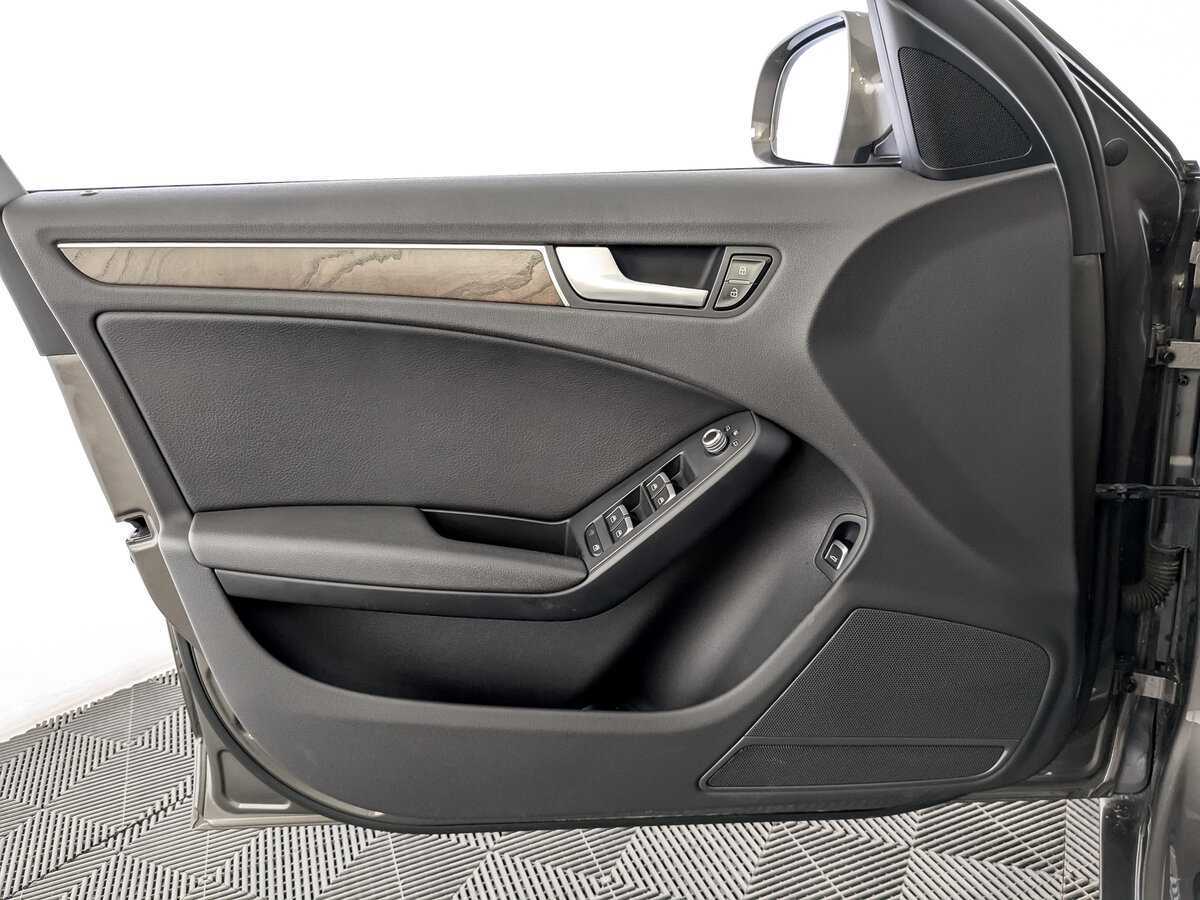 Audi A4, 2015 Фото №19