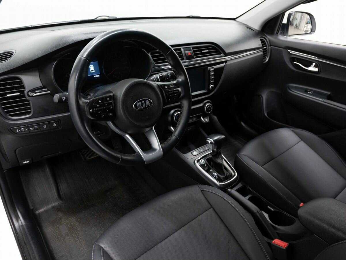 Kia Rio X-Line, 2020 - 60 000 км. | Фото №8