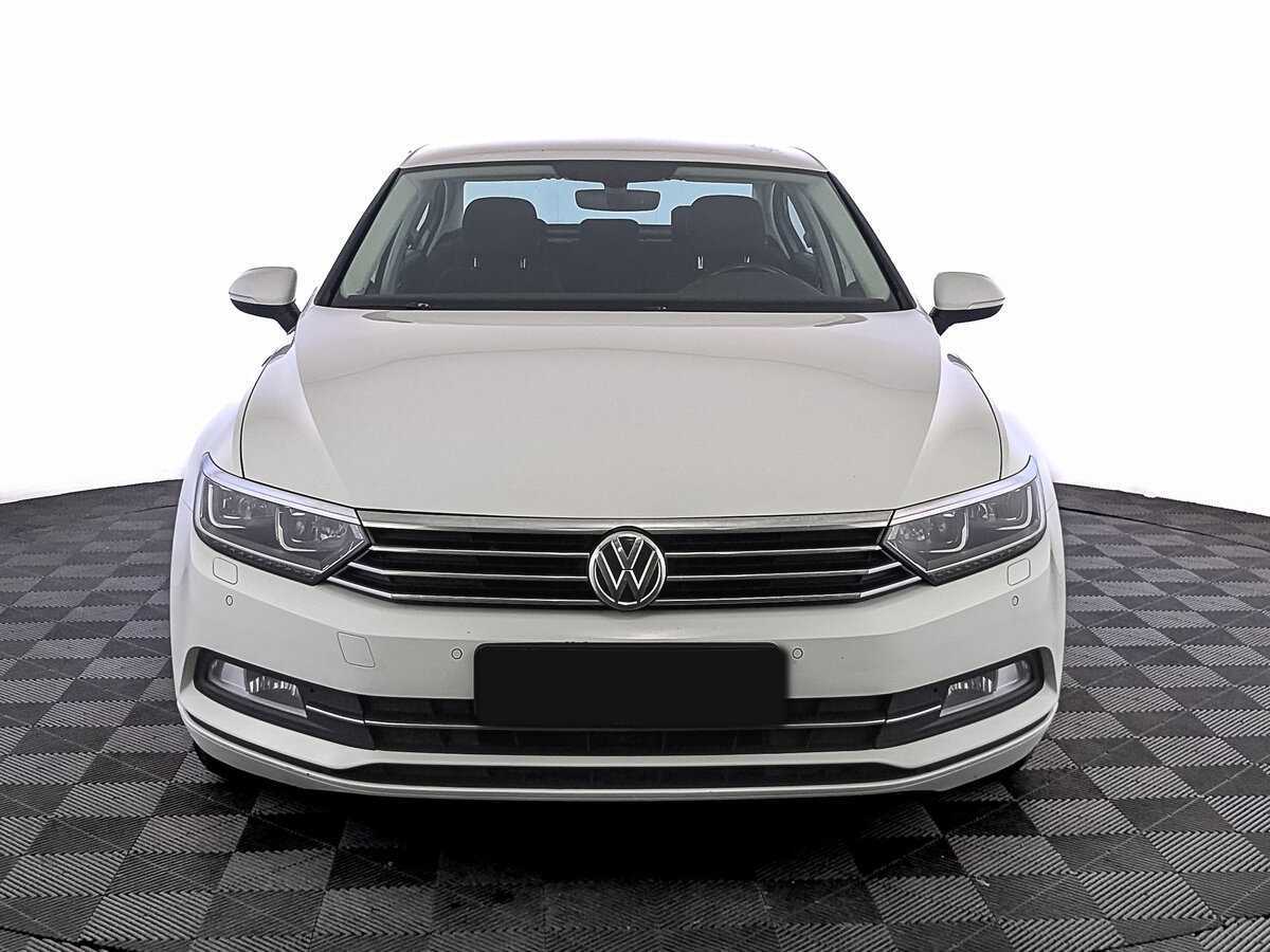 Volkswagen Passat, 2019 - 88 389 км. | Фото №2
