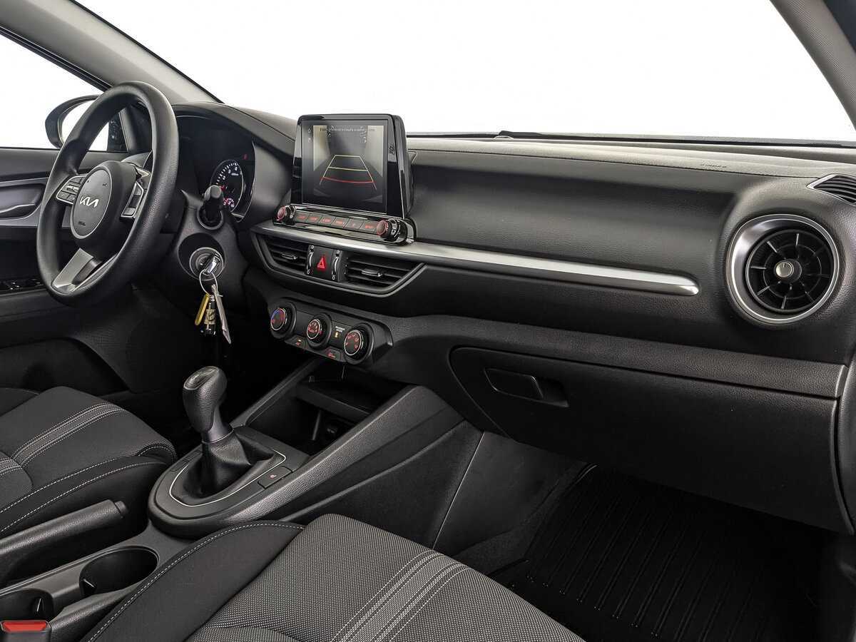 Kia Cerato, 2022 Фото №13