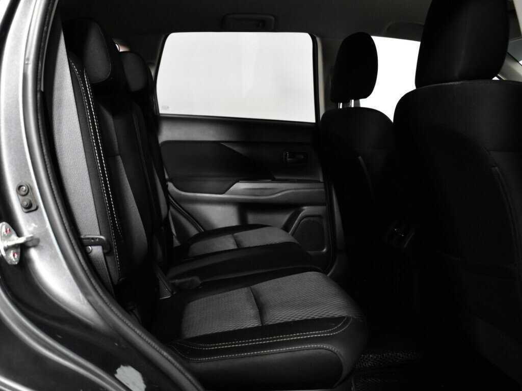 Mitsubishi Outlander, 2019 Фото №10