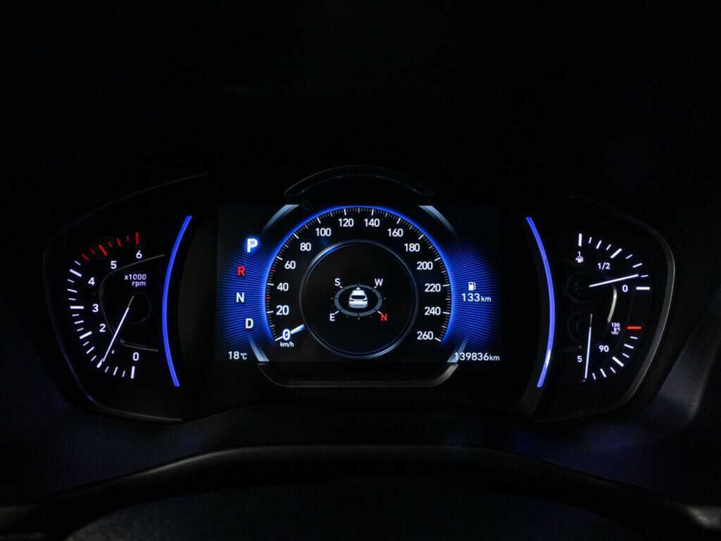 Hyundai Santa Fe, 2019 Фото №12