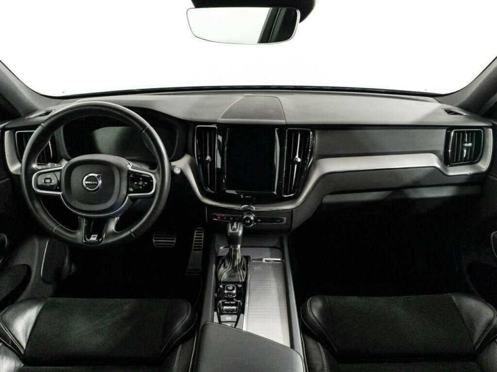 Volvo XC60, 2018 Фото №13