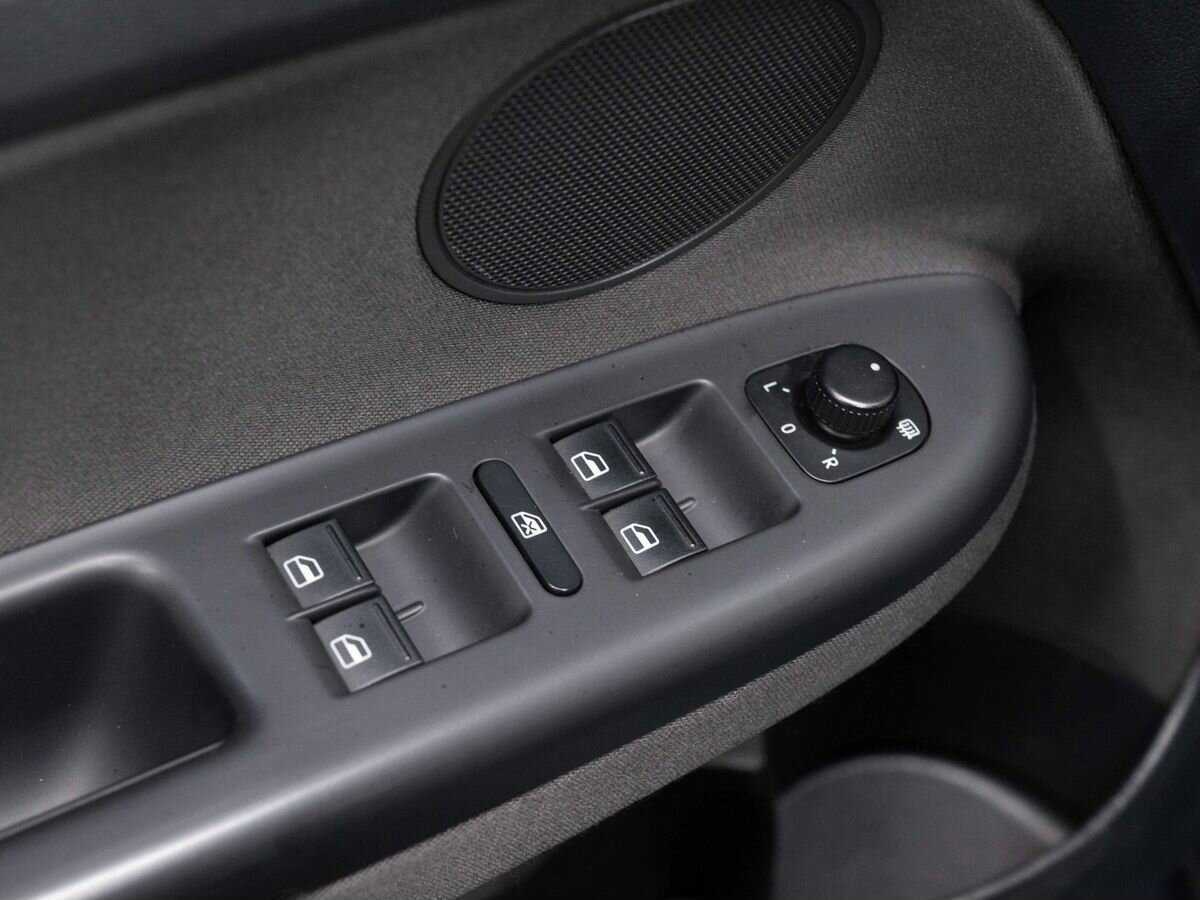 Volkswagen Golf Plus, 2013 Фото №19