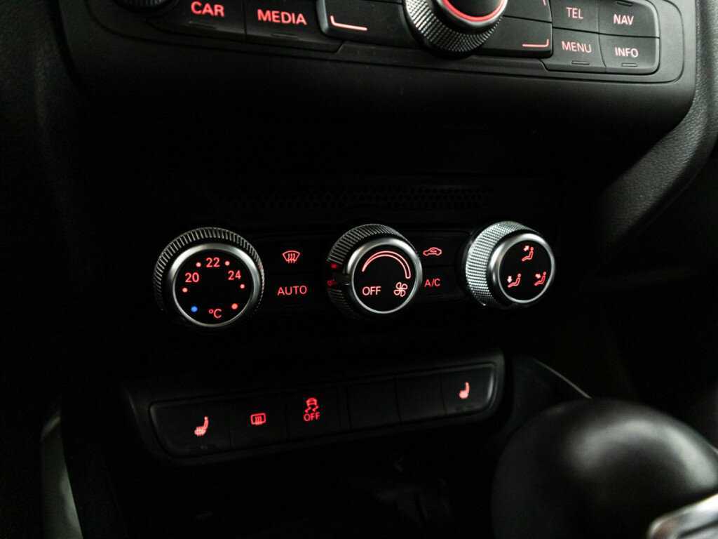 Audi A1 Sportback, 2014 Фото №16