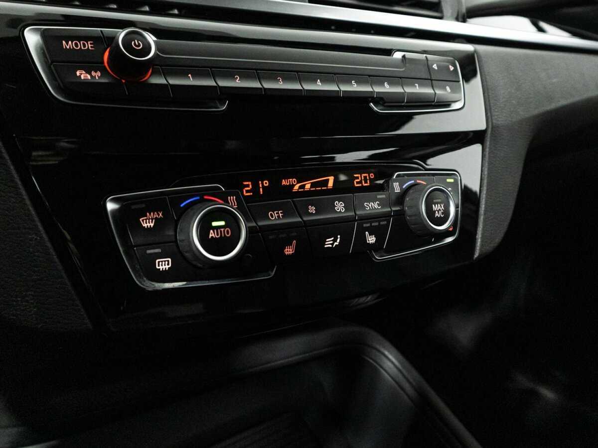 BMW X1 18d xDrive, 2017 Фото №17