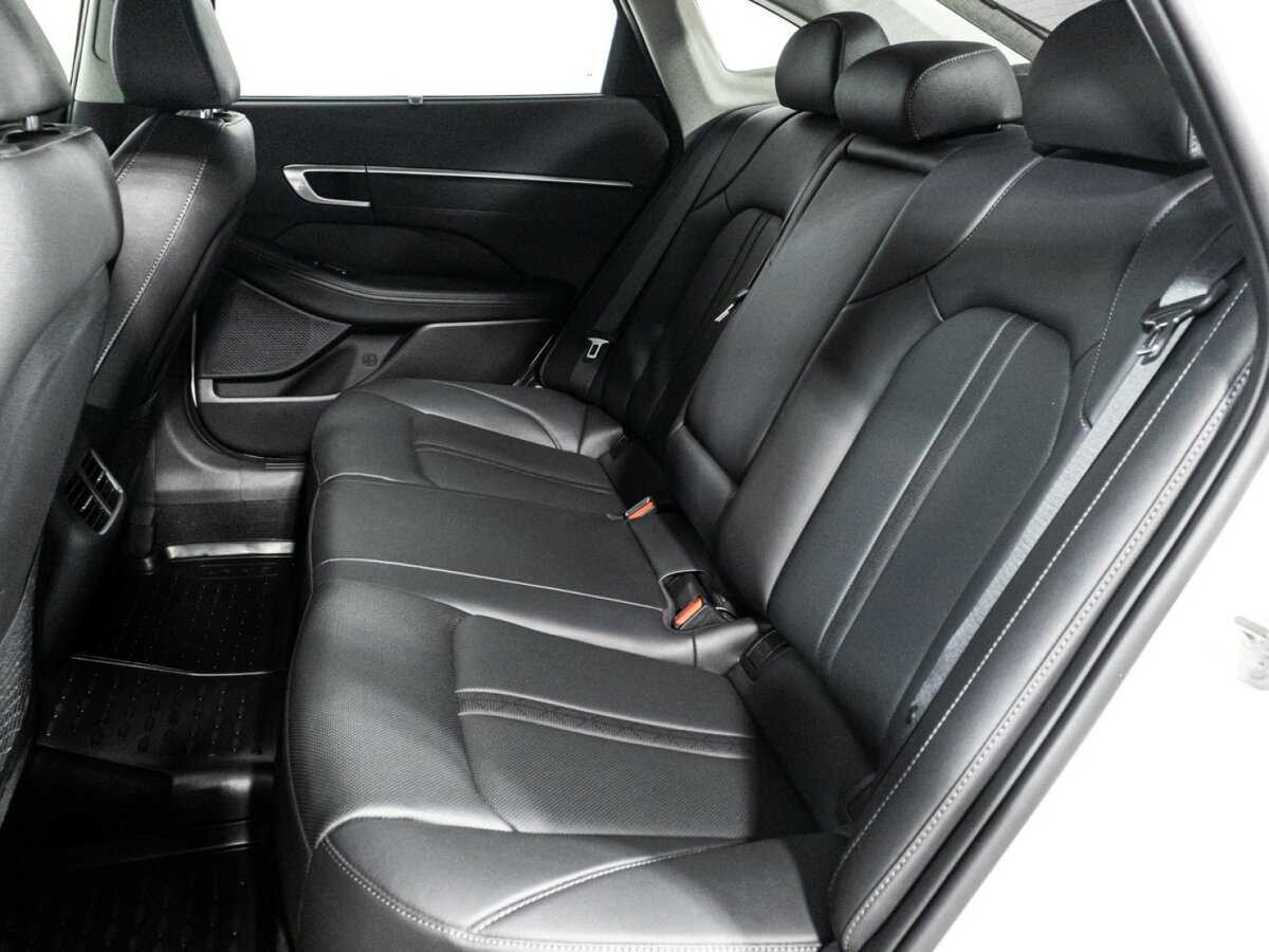 Hyundai Sonata, 2022 Фото №10