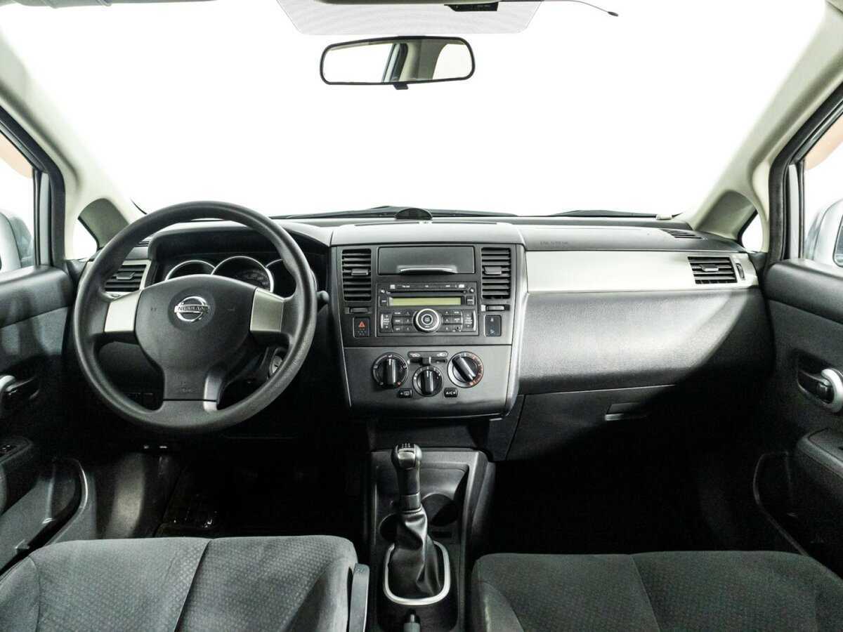 Nissan Tiida, 2013 Фото №13
