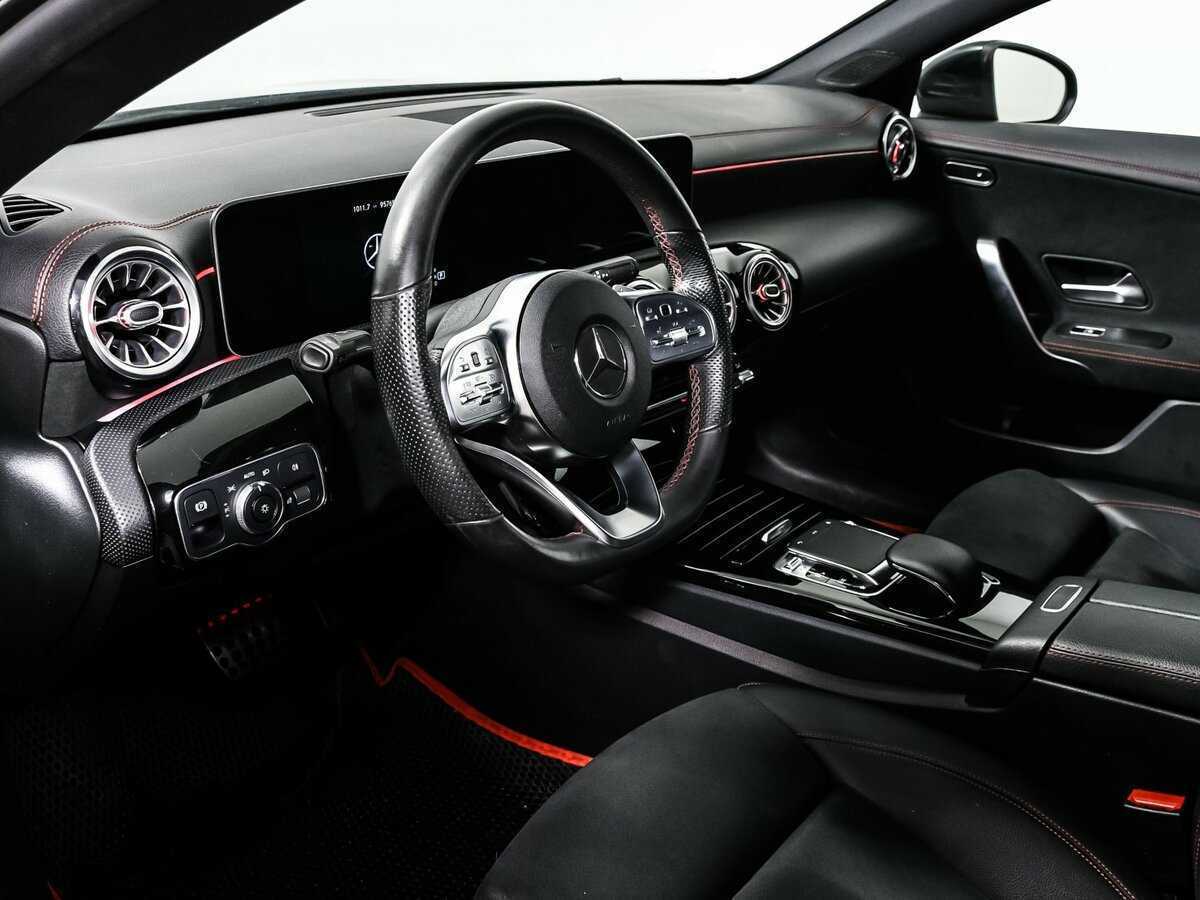 Mercedes-Benz CLA 200, 2019 Фото №12