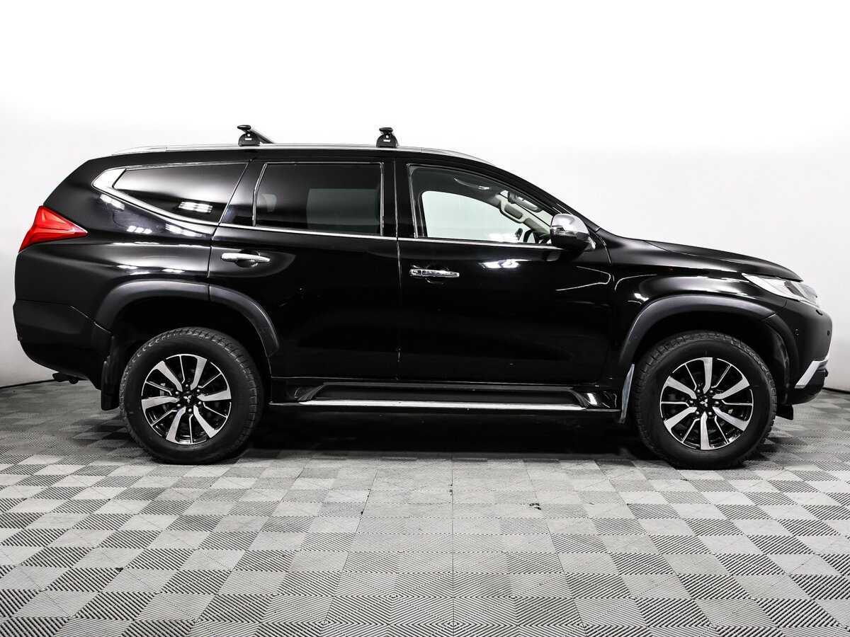Mitsubishi Pajero Sport, 2018 - 98 092 км. | Фото №4