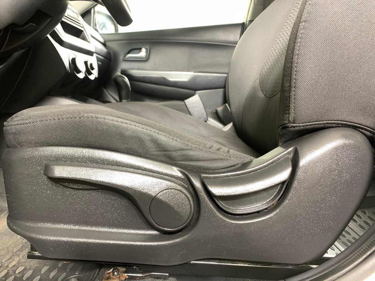 Kia Rio, 2012 Фото №17