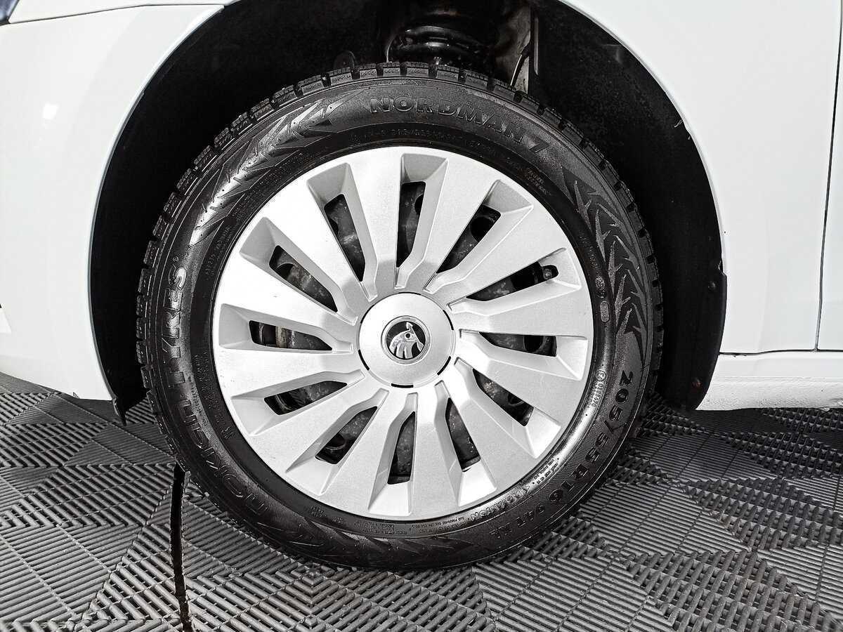 Skoda Octavia, 2020 Фото №18