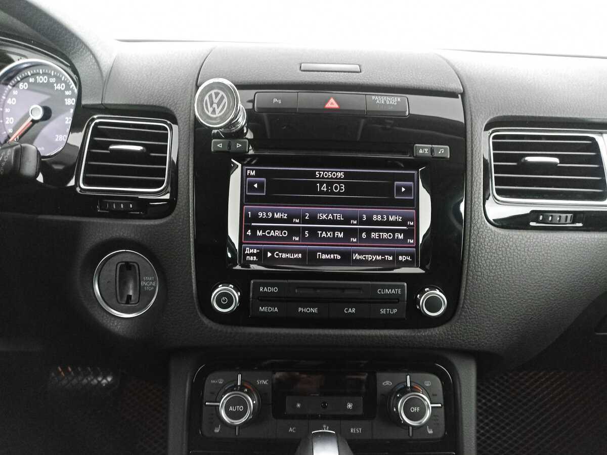 Volkswagen Touareg, 2013 Фото №12