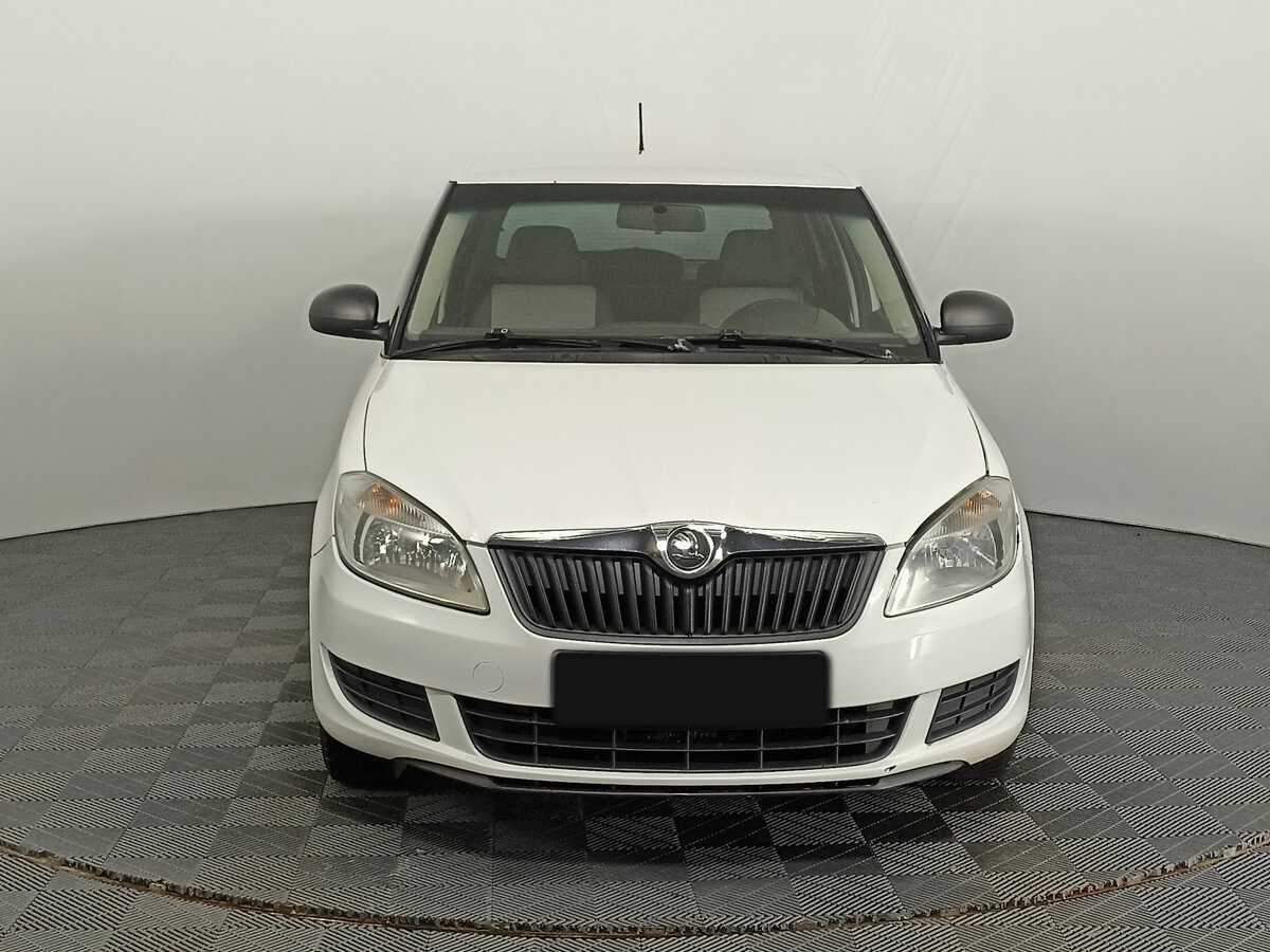 Skoda Fabia, 2013 Фото №2