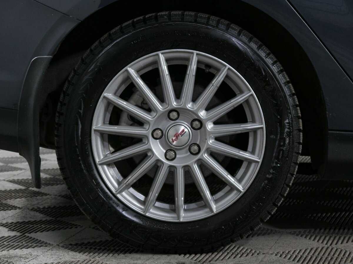 Ford Focus, 2012 Фото №15