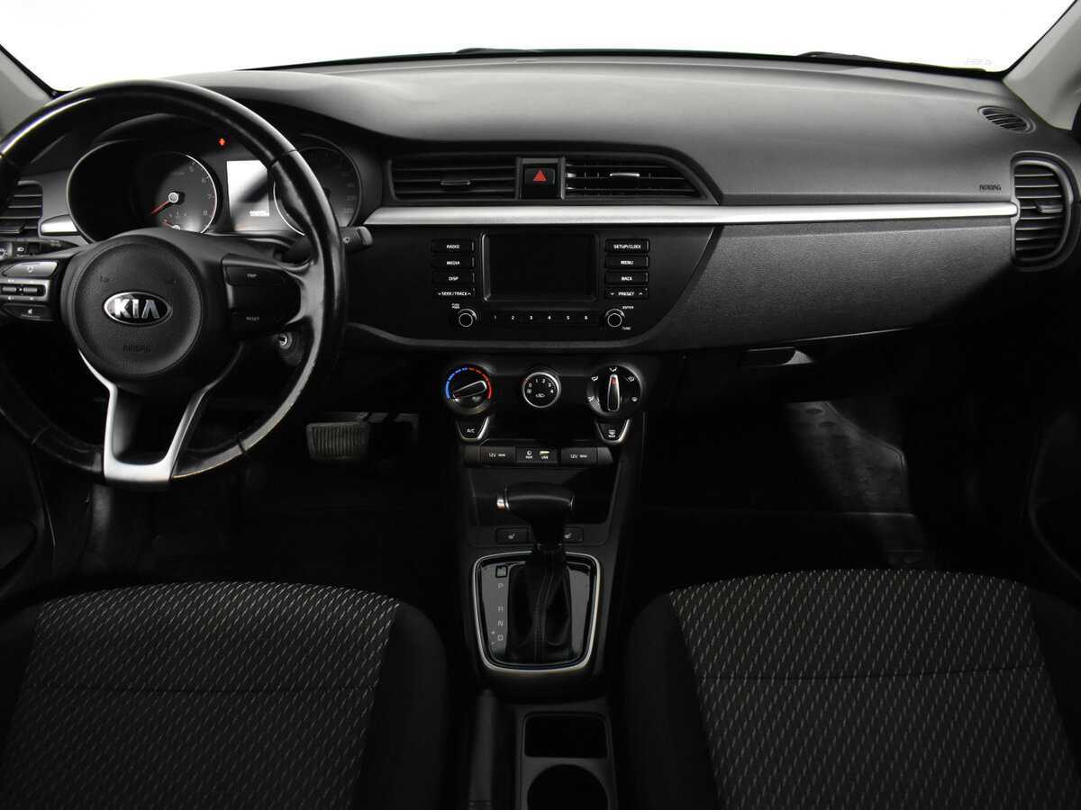 Kia Rio, 2017 Фото №11
