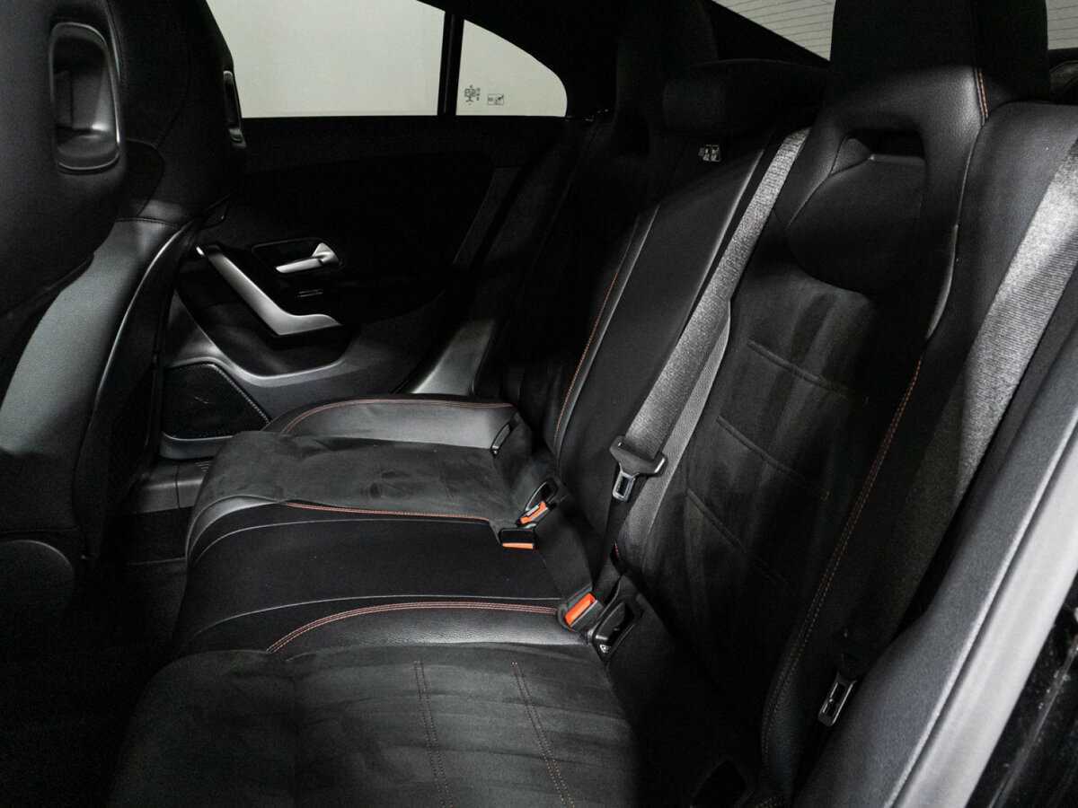 Mercedes-Benz CLA 200, 2020 Фото №10