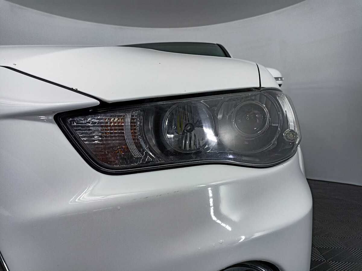 Mitsubishi Outlander, 2012 Фото №17