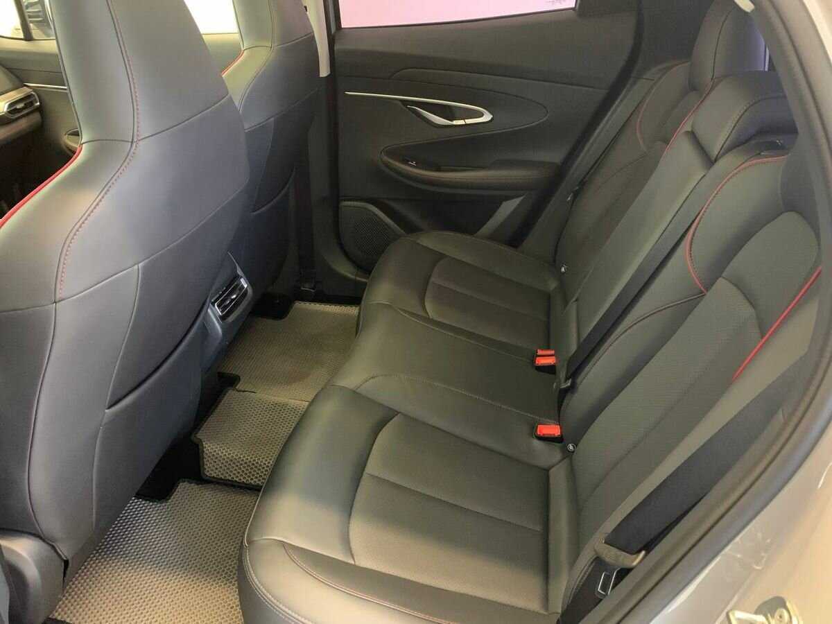 Changan UNI-T, 2023 Фото №10