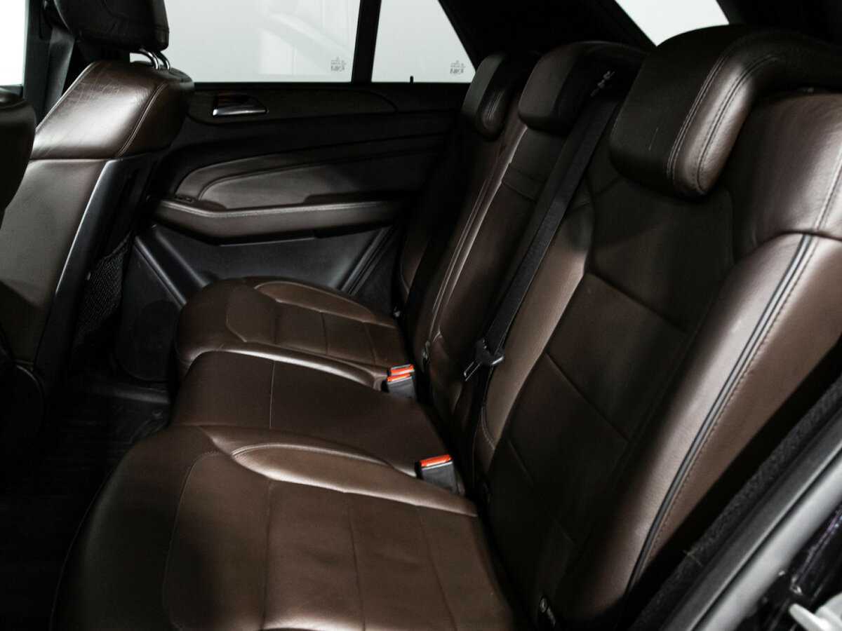 Mercedes-Benz M-Класс 350 CDI, 2012 Фото №10