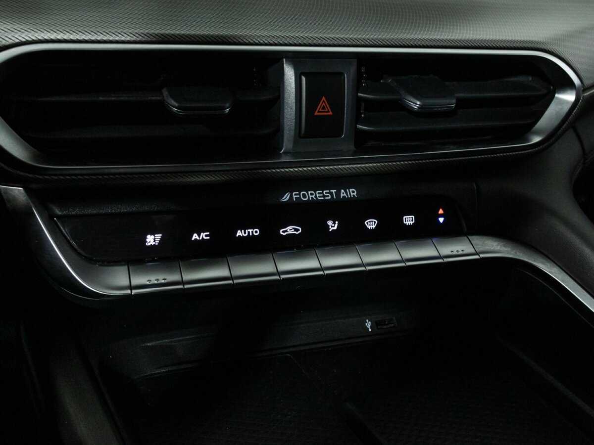 Changan UNI-T, 2023 Фото №15