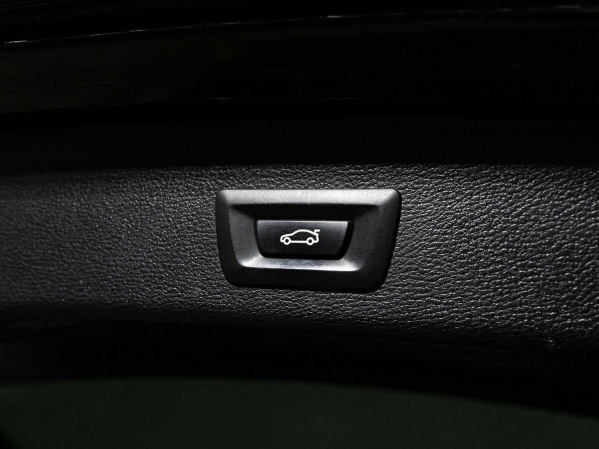 BMW X3 20d xDrive, 2016 Фото №21